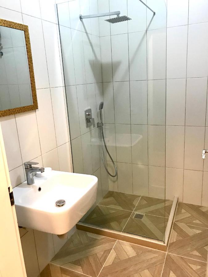 Aria Prive Villa Himare Buitenkant foto