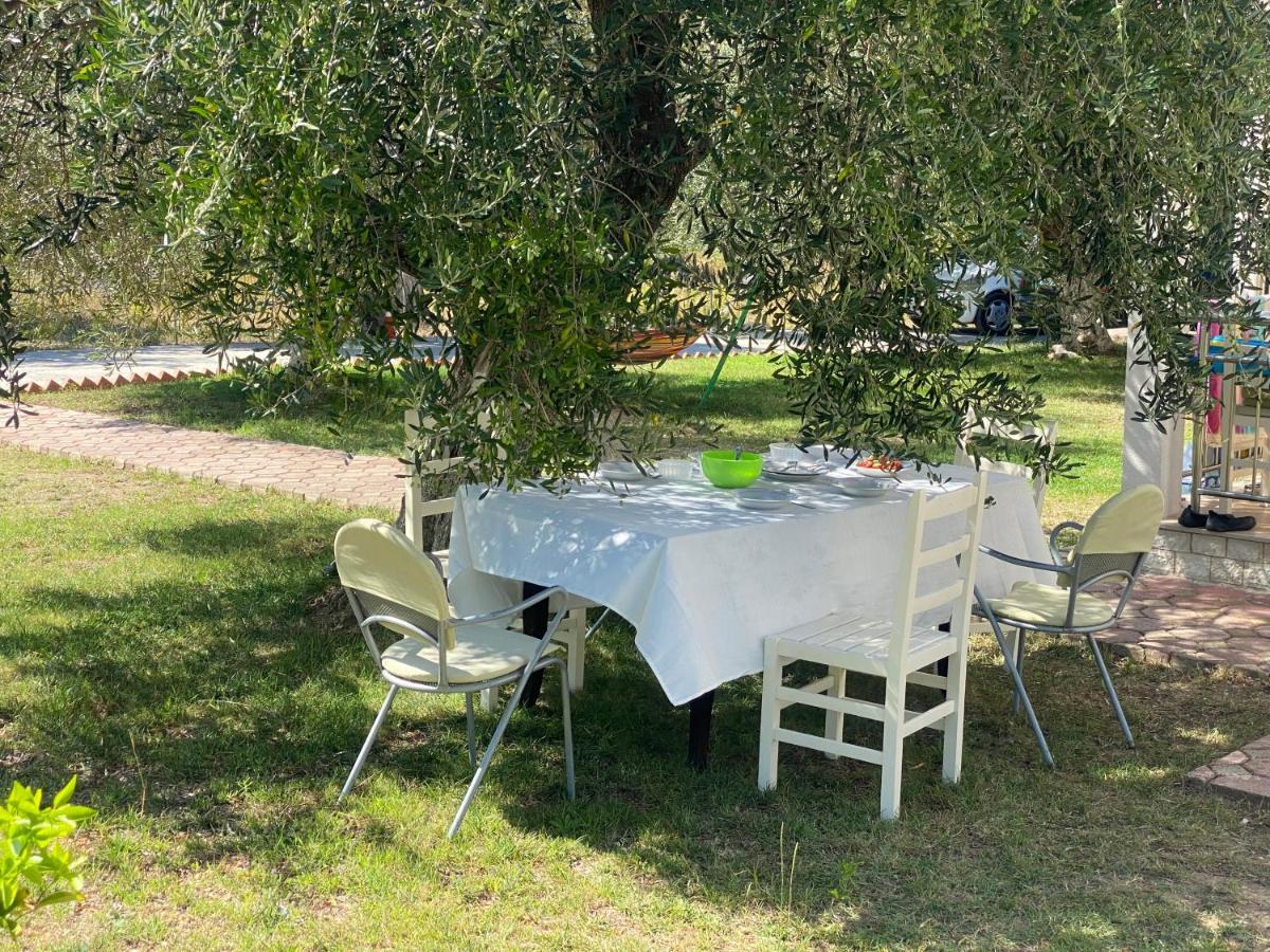 Aria Prive Villa Himare Buitenkant foto